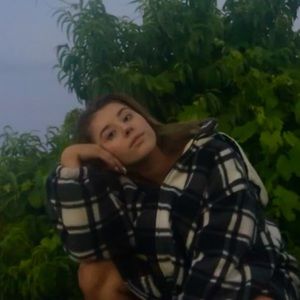 Meet your Posher, Summer